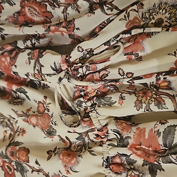 Cream Wilfred Lamare Dress - Picture 3 of 7